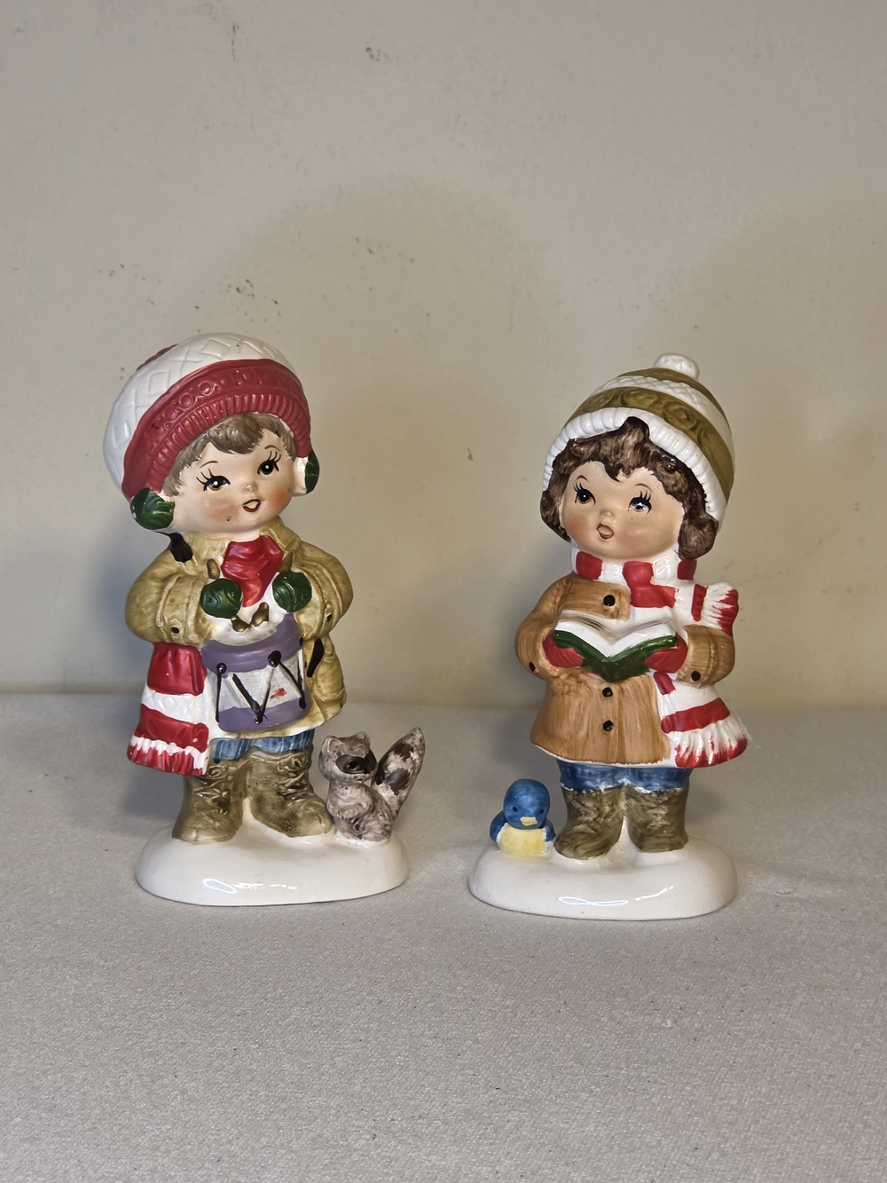 Vintage Napcoware X-8994 Christmas Carolers Raccoon Bluebird Figurines Set